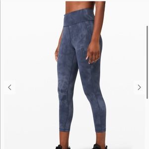 Lululemon invigorate HR crop 23”